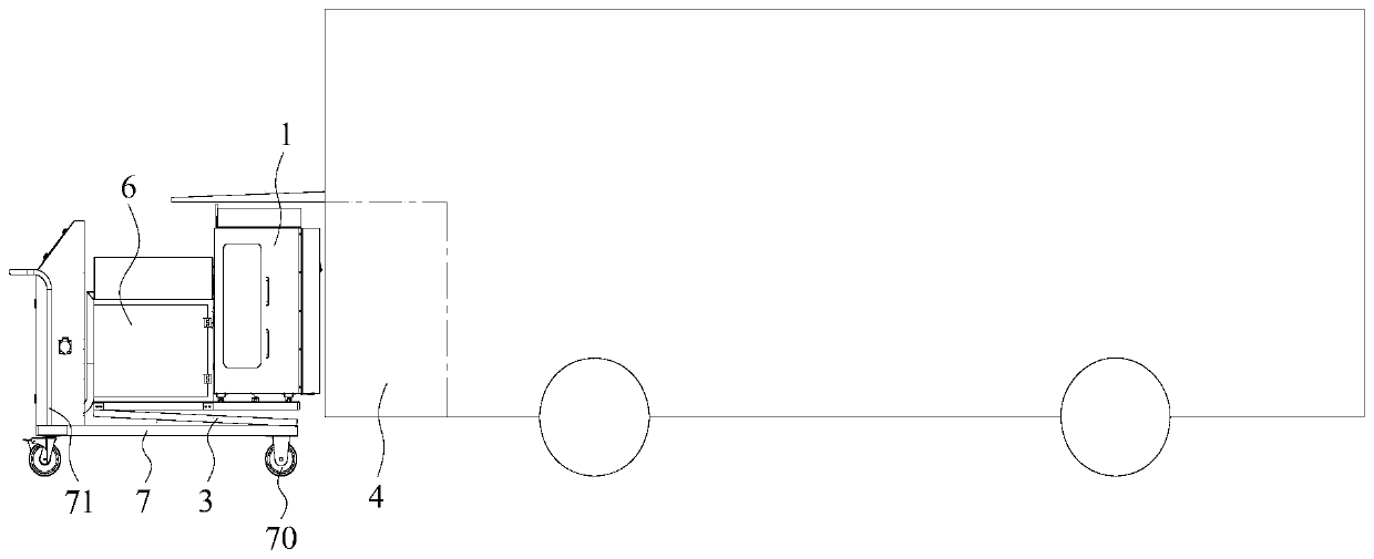 Dust collection device of engine compartment of motor vehicle