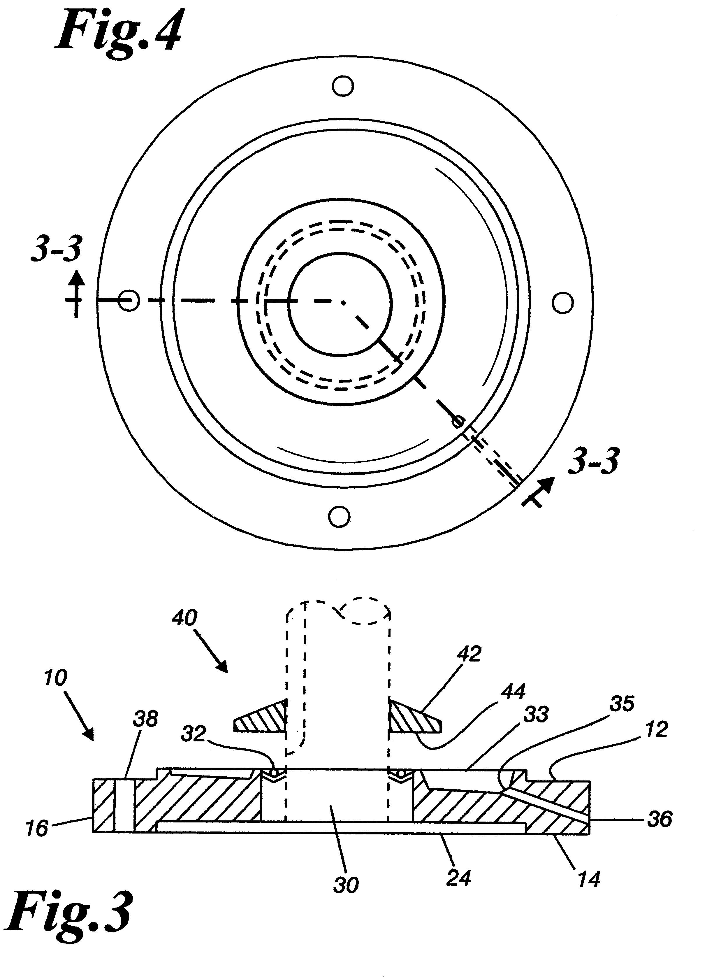 Electric motor fluid drainage interface