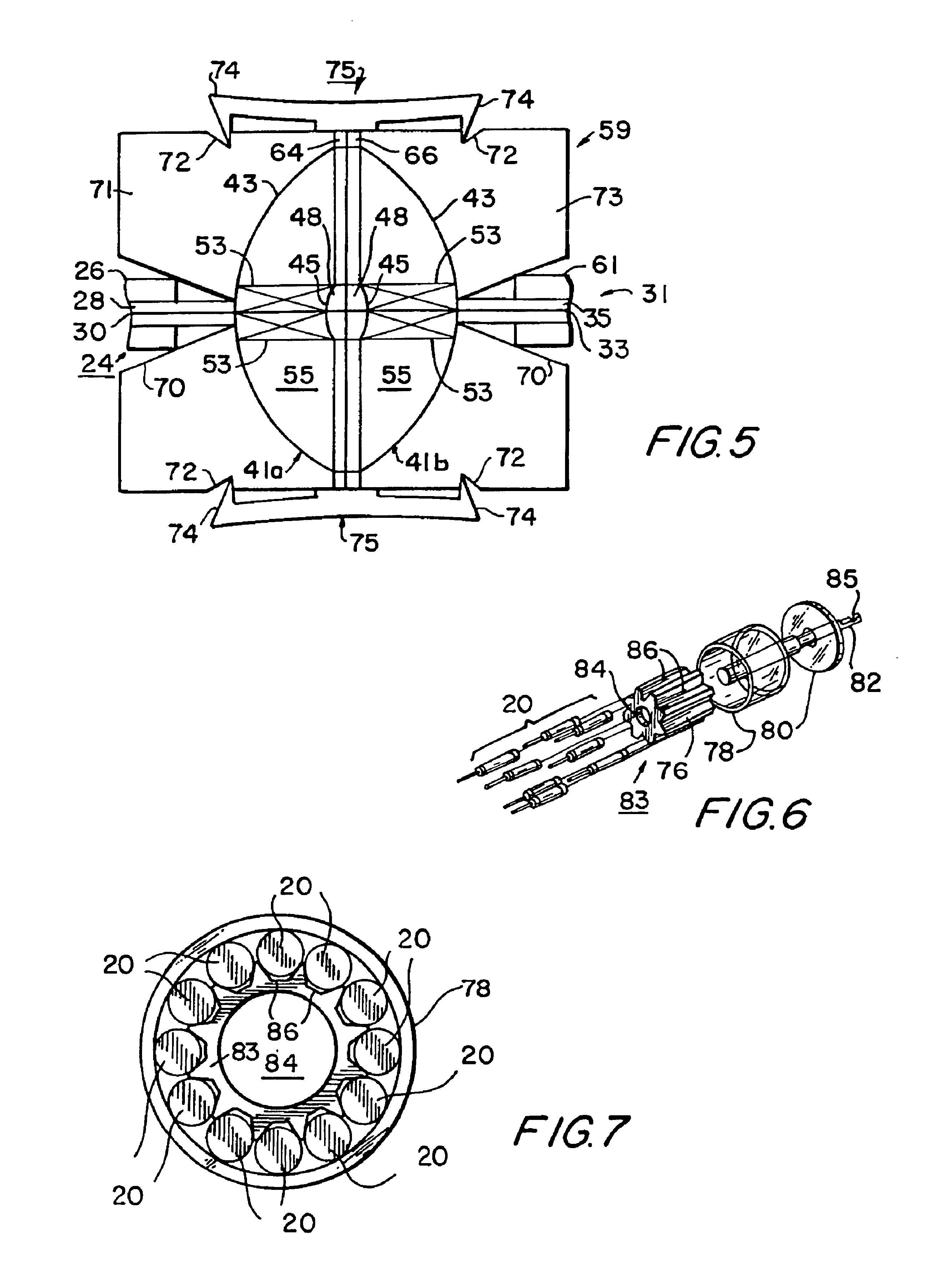 Electro-optical transducer with multi-reflector beam-expanding and collimating input/output device