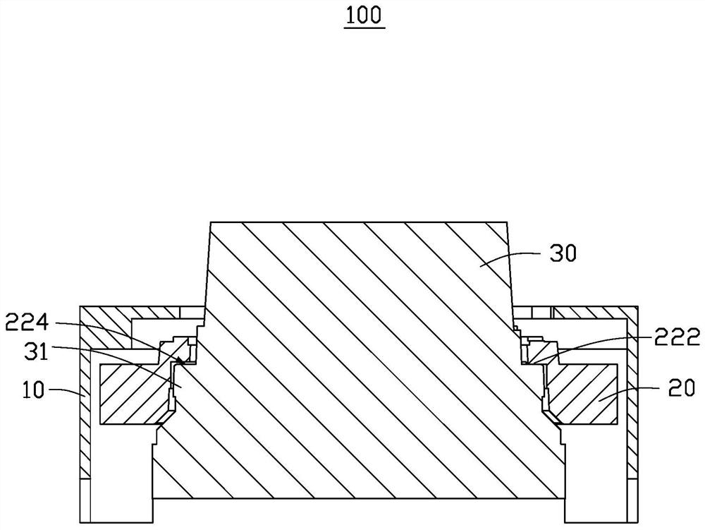 Voice coil motor carrier, voice coil motor, camera device, and lens mounting method