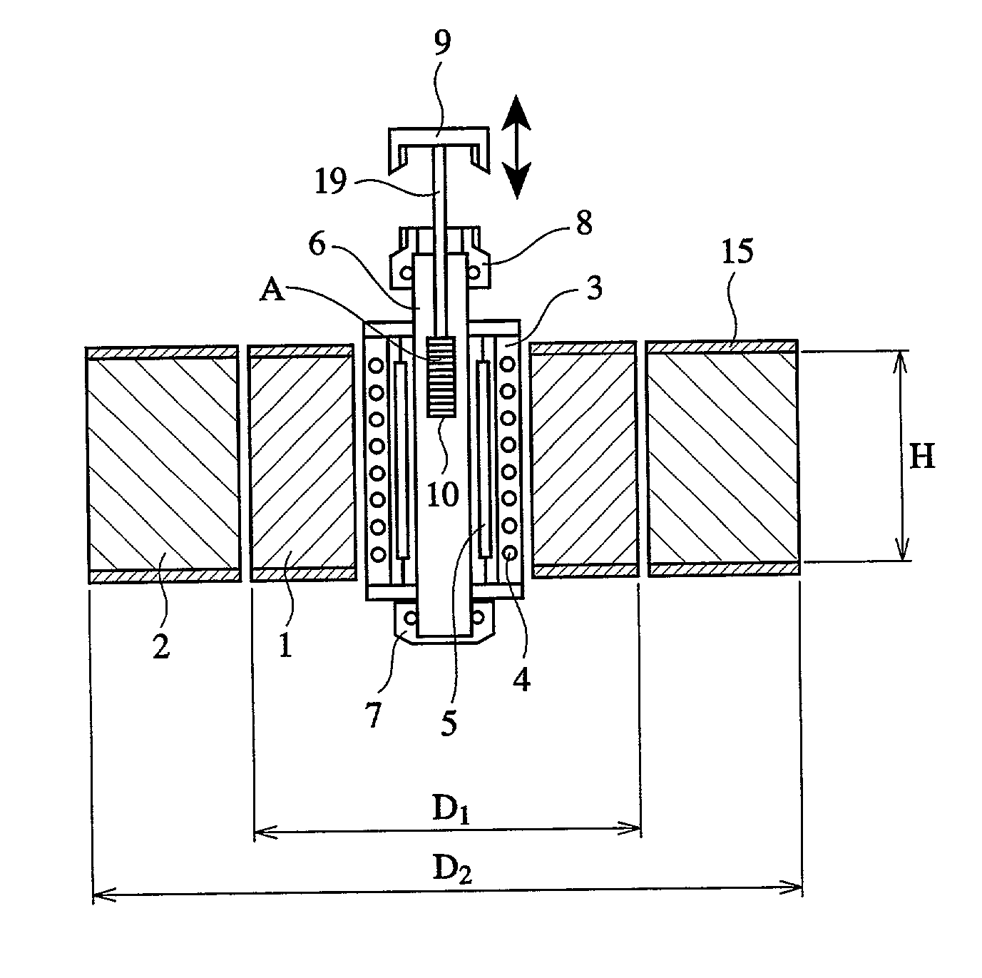 Heat-treating furnace with magnetic field and heat treatment method using same