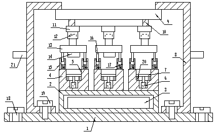 Multifunctional punching die capable of rotating automatically