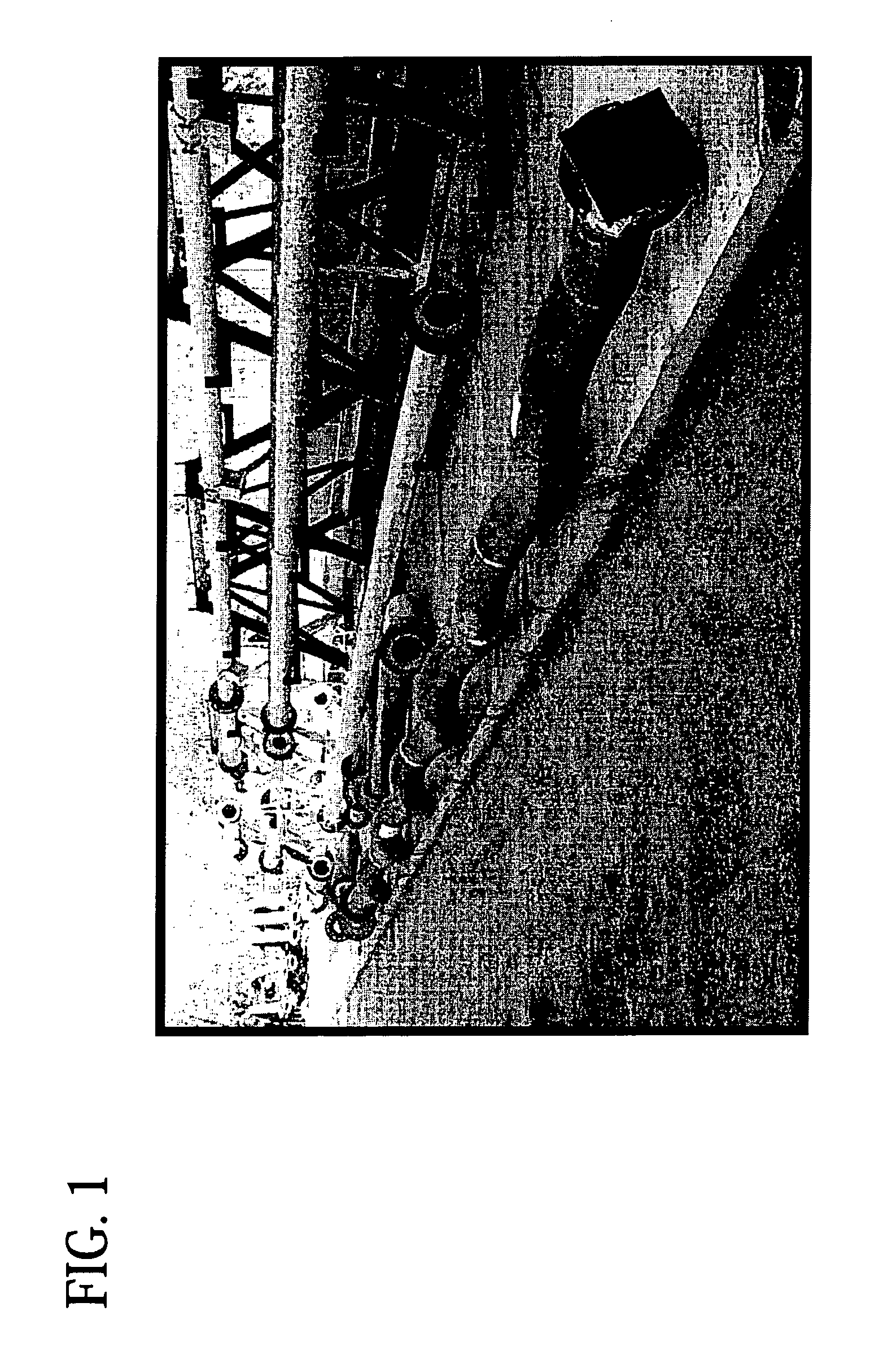 Process and device for cooling inorganic pigments