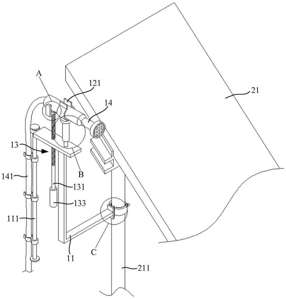 Spraying device for oscillation sorter and using method of spraying device