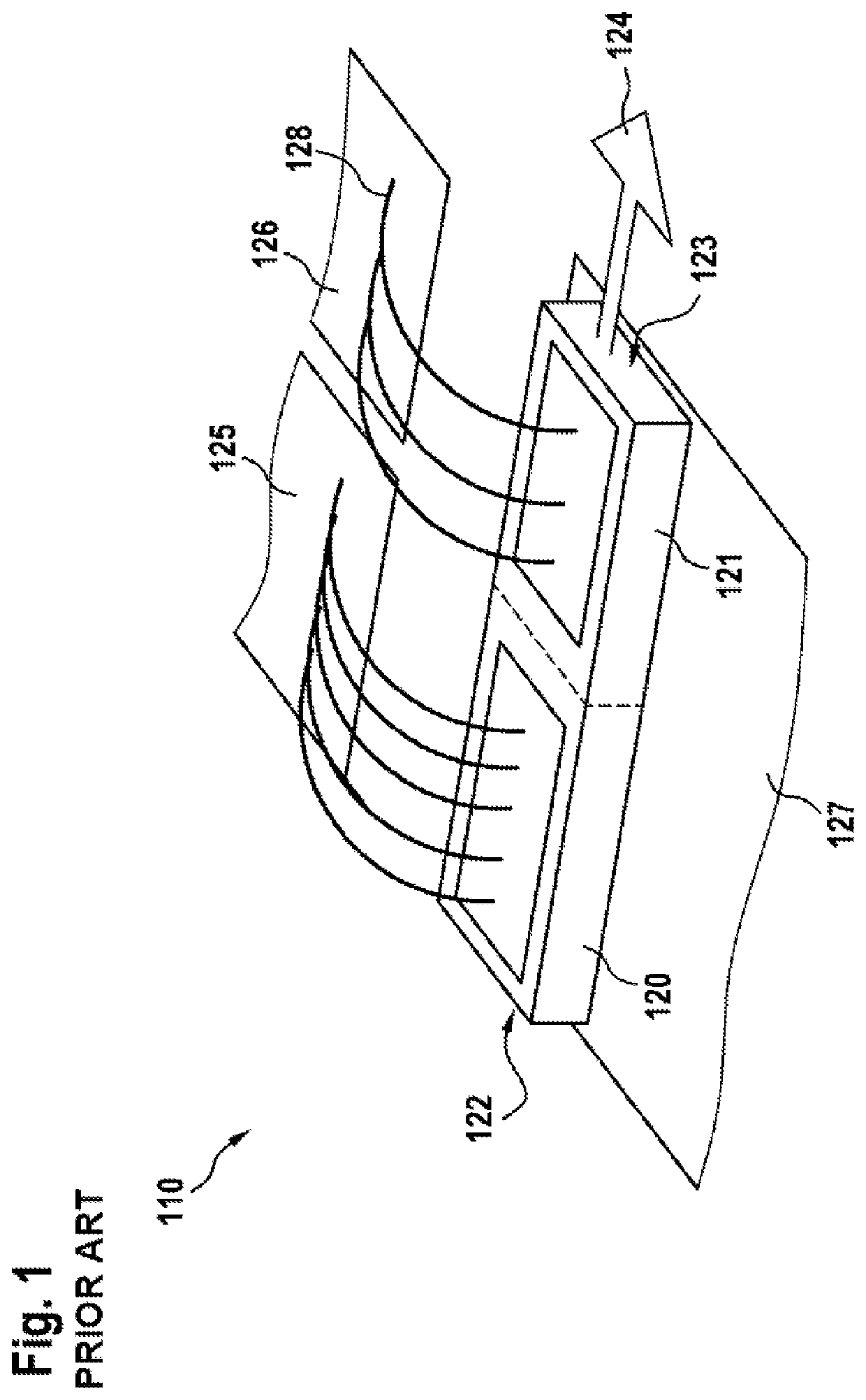 Device and method for generating a laser pulse