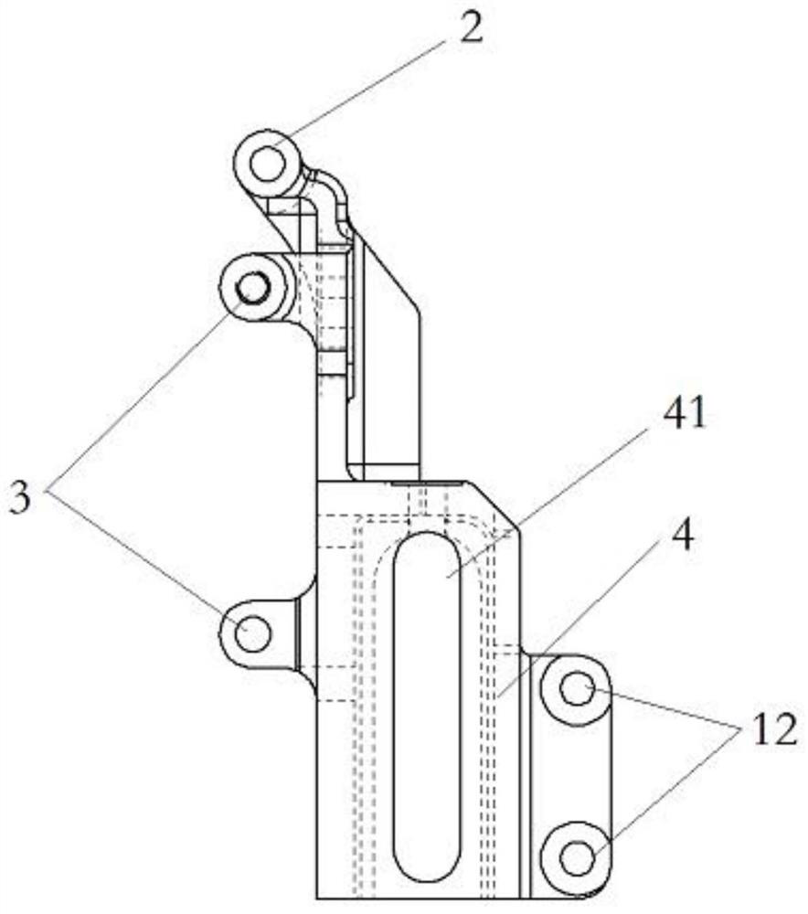 Integrated mounting bracket, wheel train structure of engine and engine