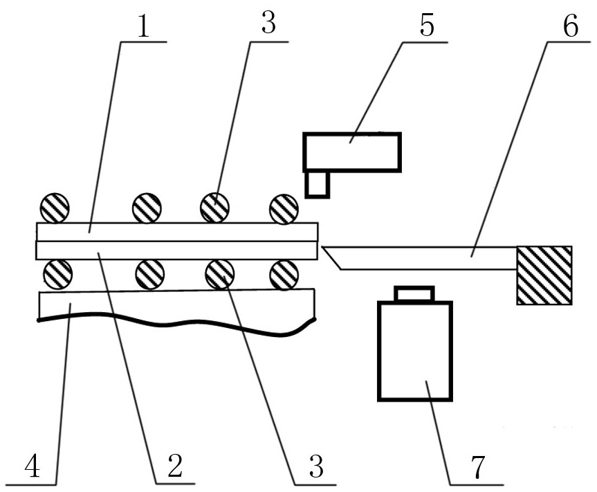 Device for separating solar cell module glass