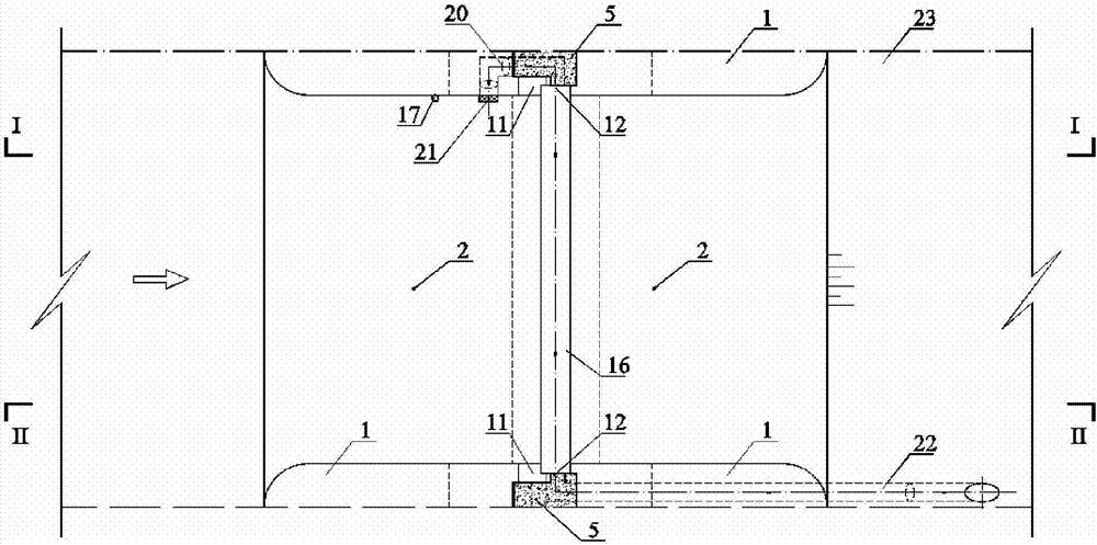 A double-leaf hydraulic gate with gravity opening and closing