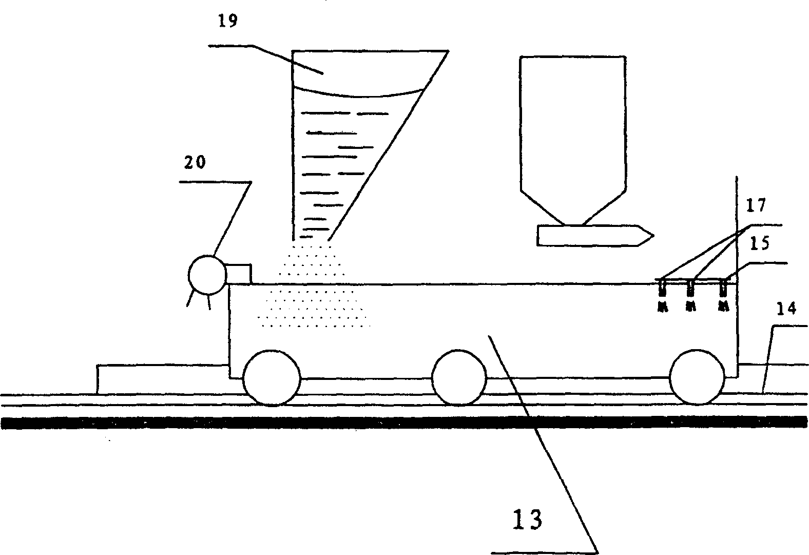 Apparatus and technology for producing integrally splicing hollow boards for building