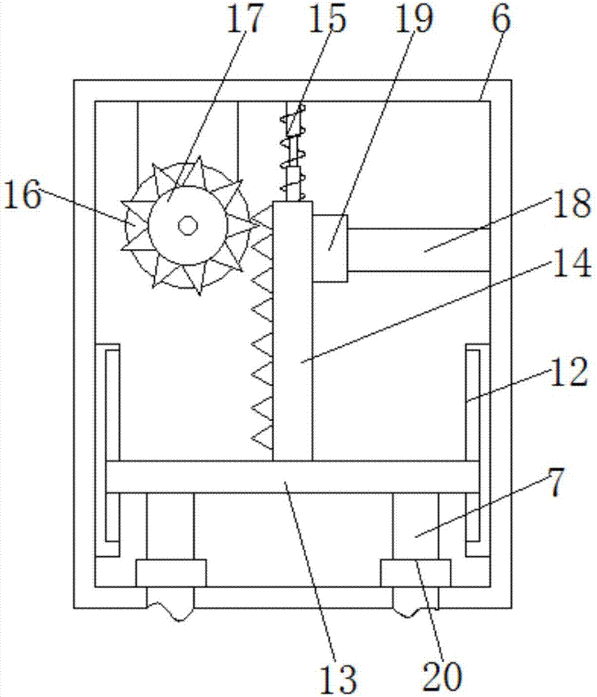 Metal sheet die cutting device capable of being clamped conveniently