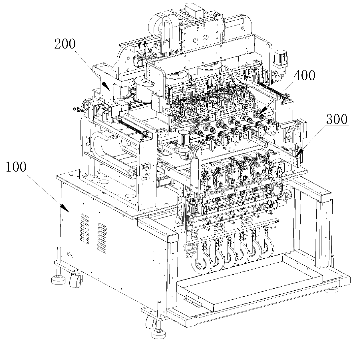 Wire twisting method of automatic sleeve penetrating equipment