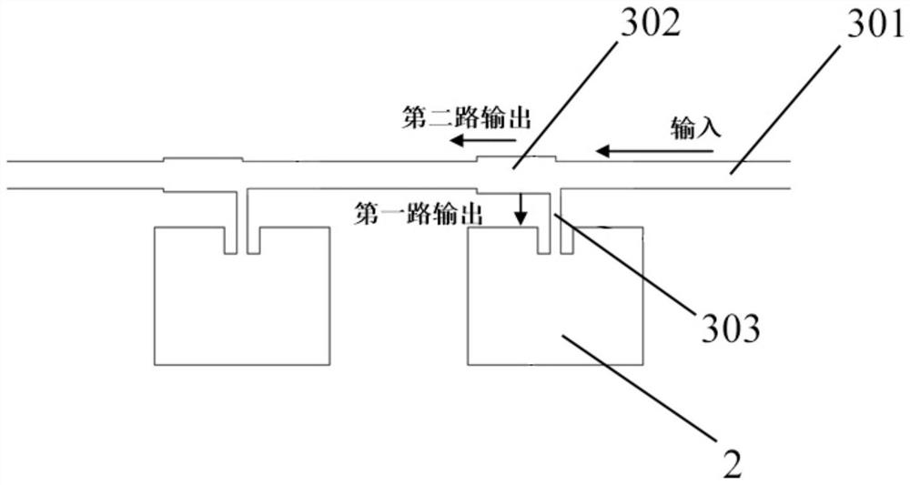 High-performance microstrip array antenna