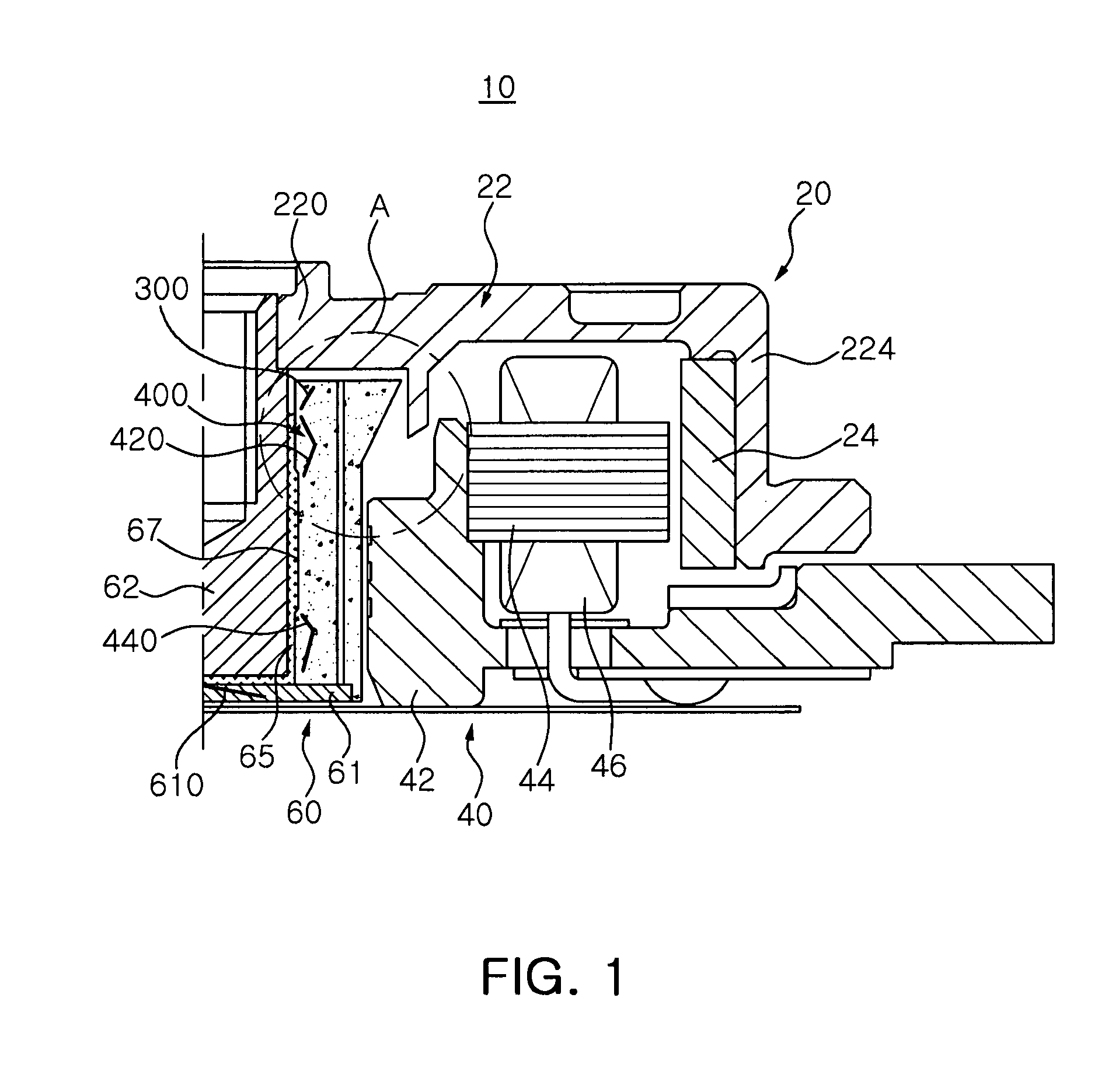 Hydrodynamic bearing assembly, motor provided with hydrodynamic bearing assembly and recording disc driving device equipped with motor