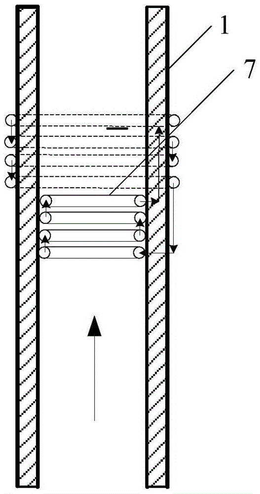 A double-chimney tracking solar seawater desalination system and its desalination method