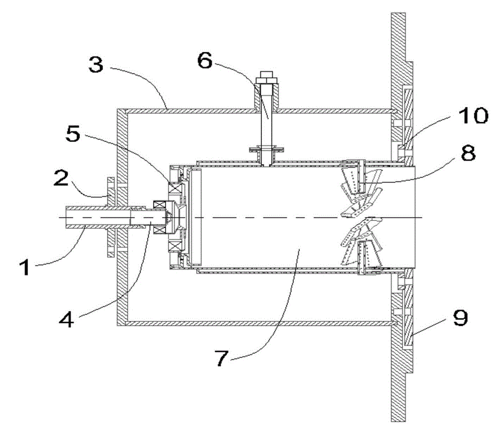 Liquefied gas combustion chamber with outlet equipped with swirling vanes