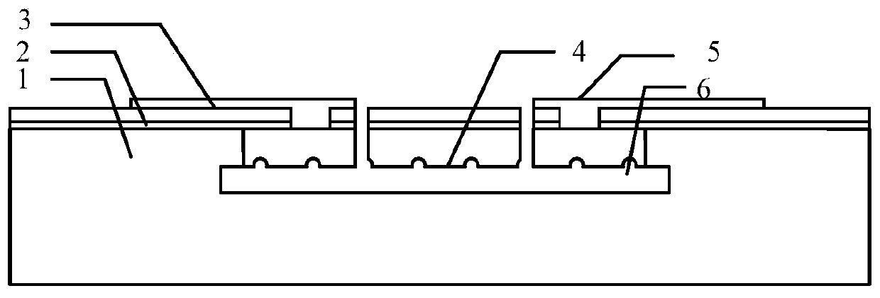 A variable pitch capacitive acceleration sensor and its preparation method