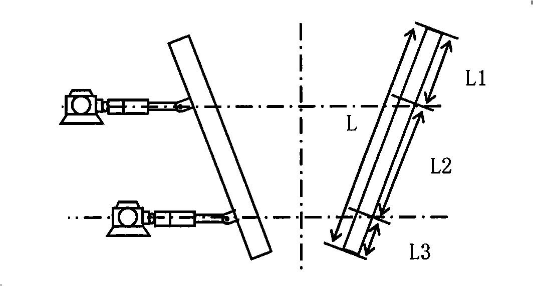 Crystallizer on-line width modulation system and its method