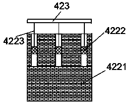 Ship loading device and ship loading method for marine booster station