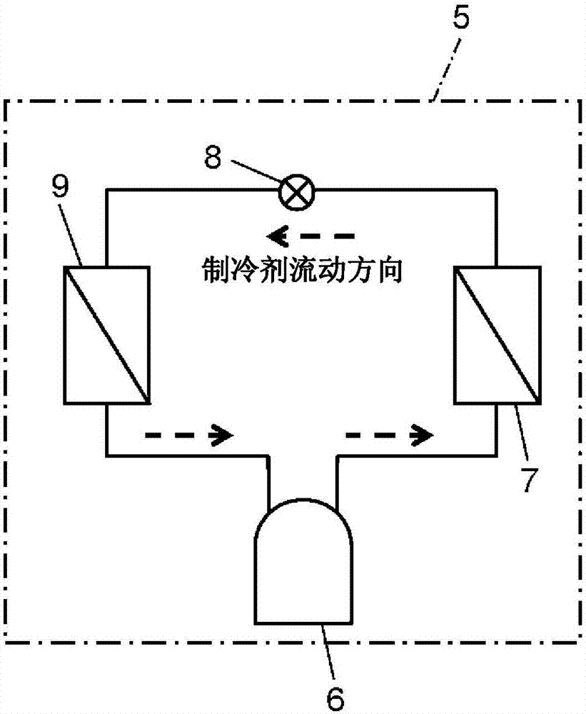 Air conditioner for two-wheeled vehicle and air-conditioner-furnished two-wheeled vehicle equipped with same