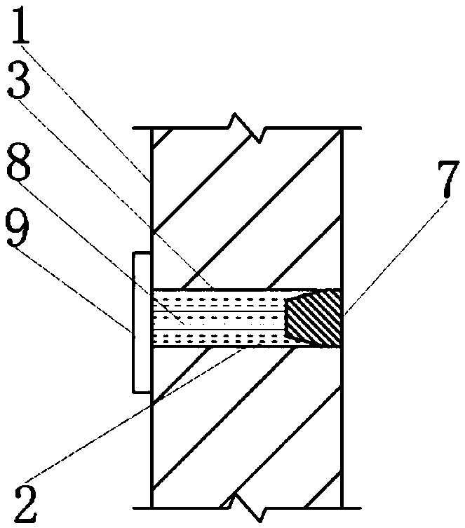 Sealing structure and method for wall hole