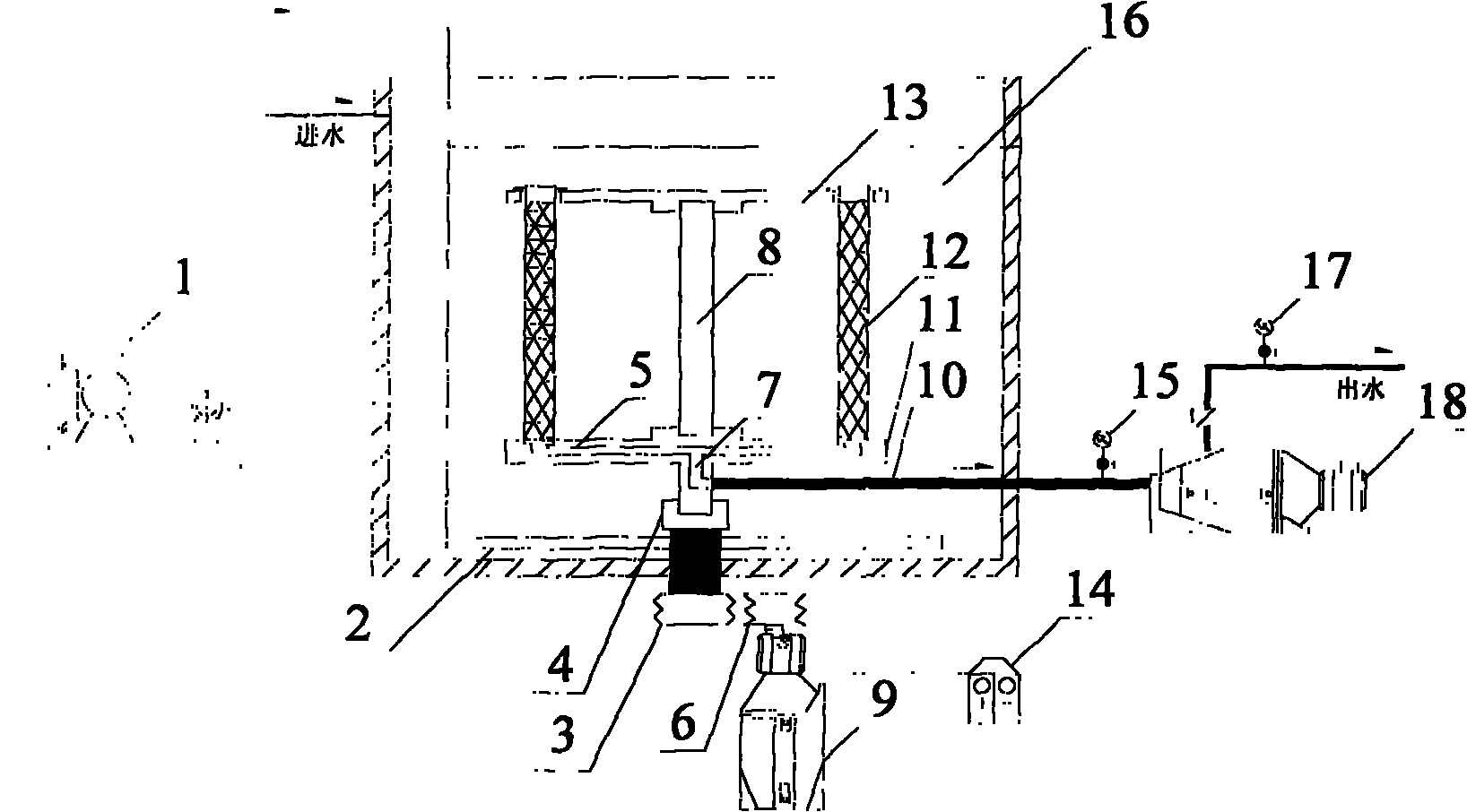 Rotary tubular dynamic membrane bioreactor adopting nonwovens and sewage treatment method thereof