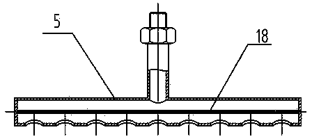 Integrated device for beewax cutting and jelly collecting for obtaining royal jelly