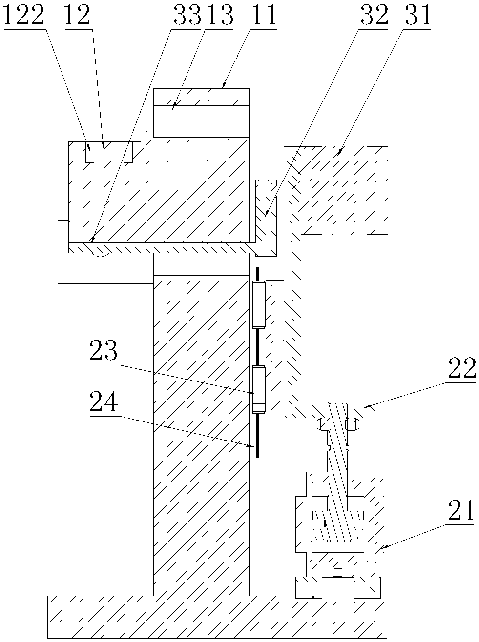 Rolling device for steel strip