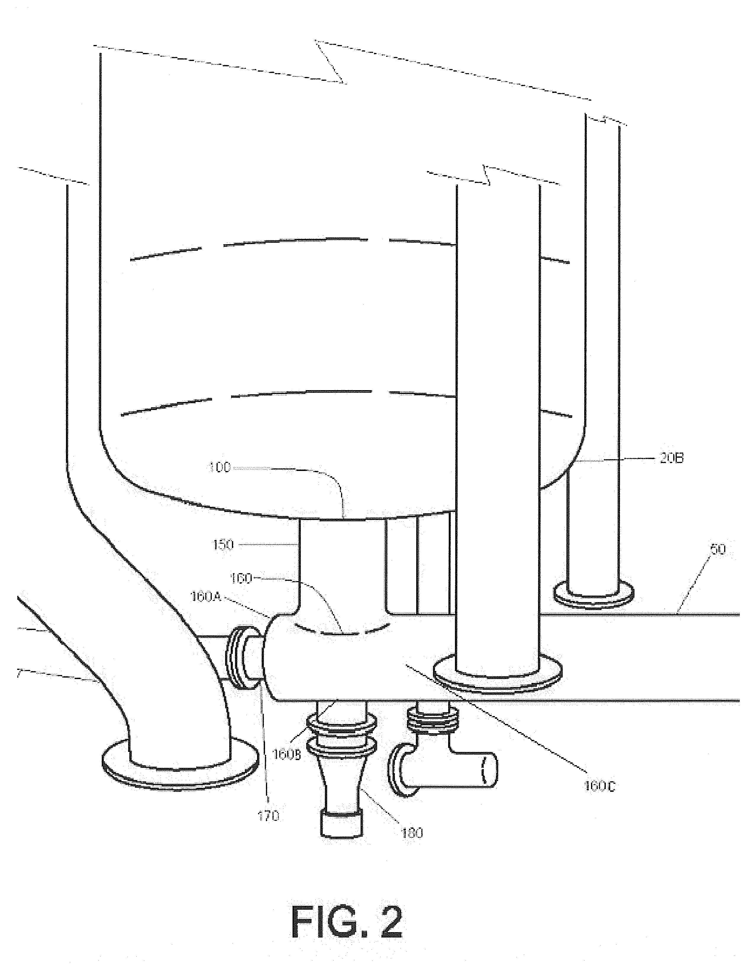 Oil skimming apparatus and method for using same