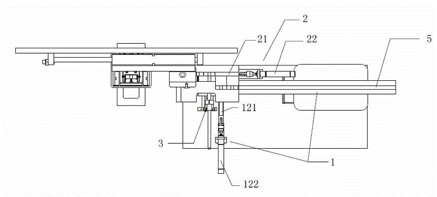 Automatic assembling mechanism for socket protection door