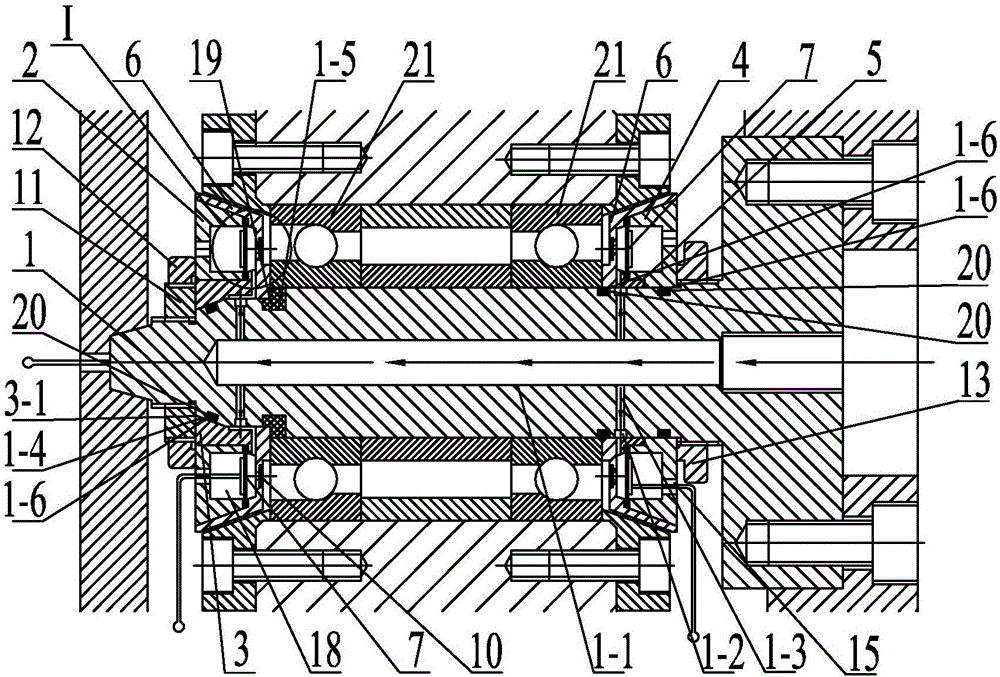 Embedded piezoelectric drive micro oil spraying lubrication device