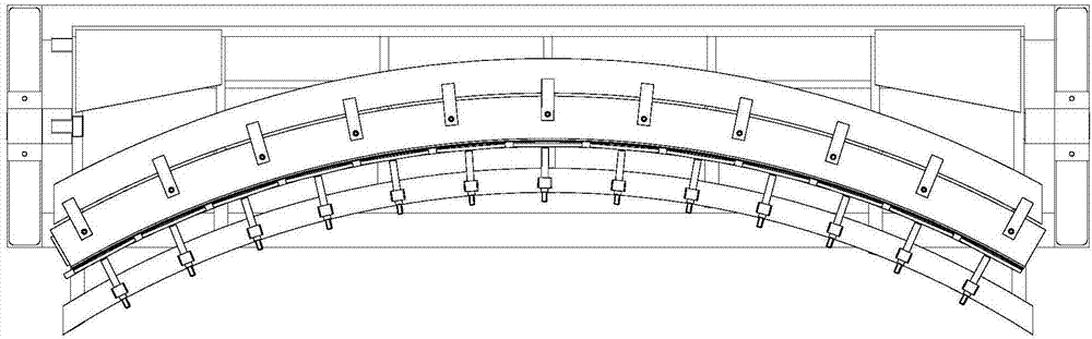 Welding device and method of arc welding parts with L-shaped sections