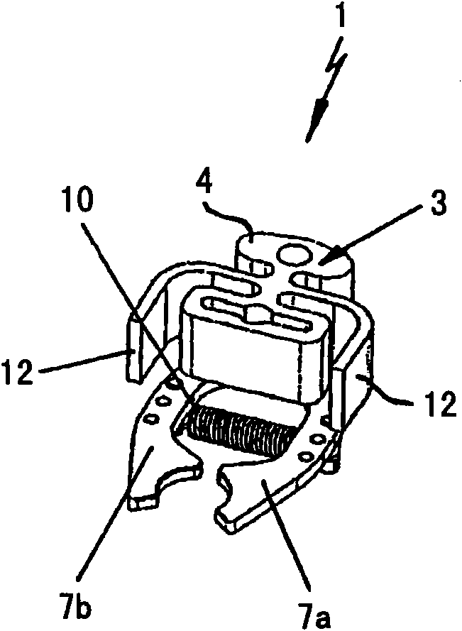 Device for gripping and holding pet bottles