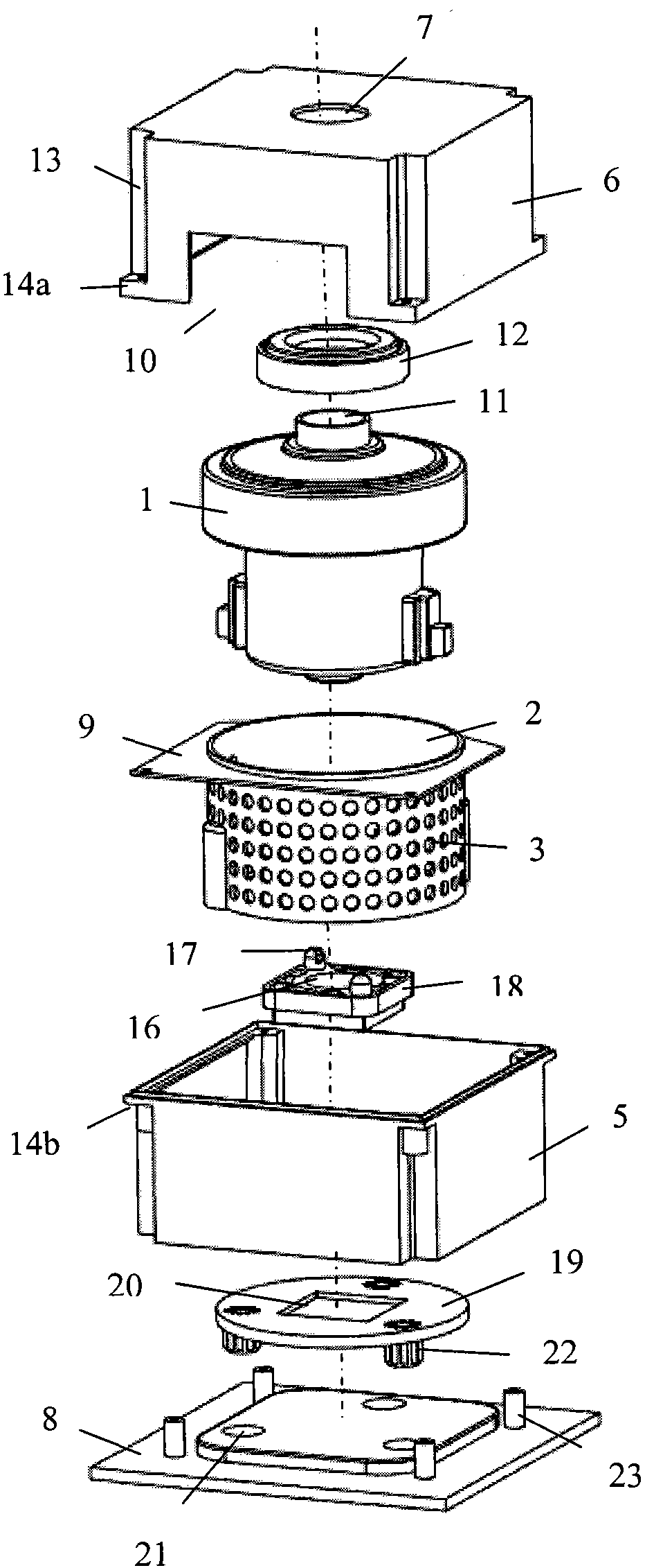 Motor casing with layered long flow channels