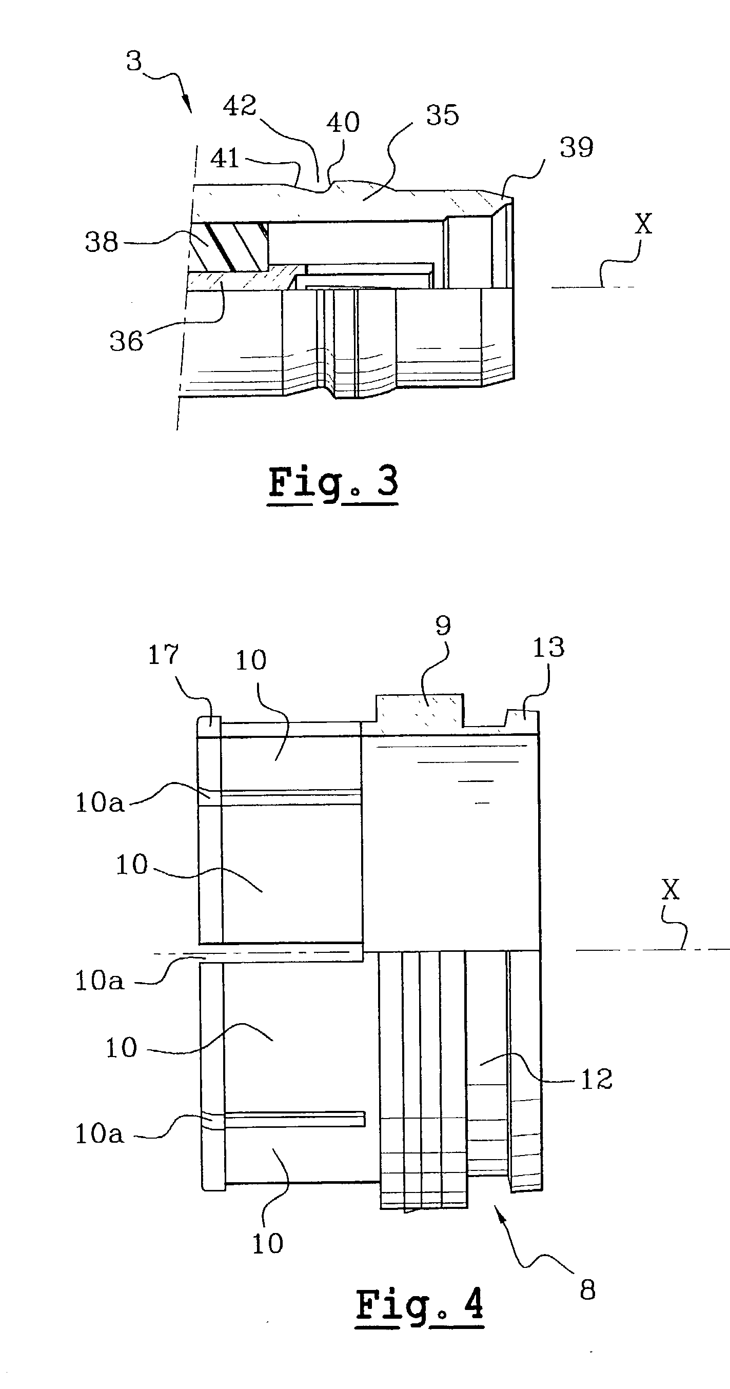 Coaxial connection with locking by snap-fastening