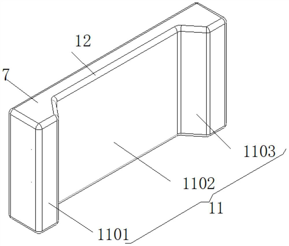 Auxiliary training device for shoulder confrontation