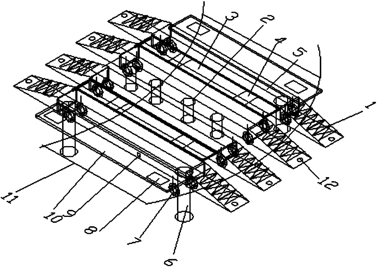 A multifunctional trestle suitable for tunnel inverted arch construction and its method