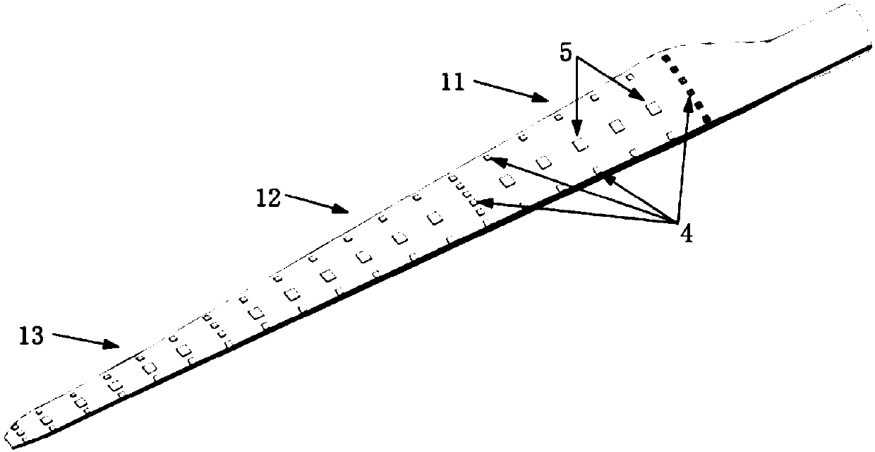 Icing monitoring and self-adaptive deicing integrated system and method for wind power blade