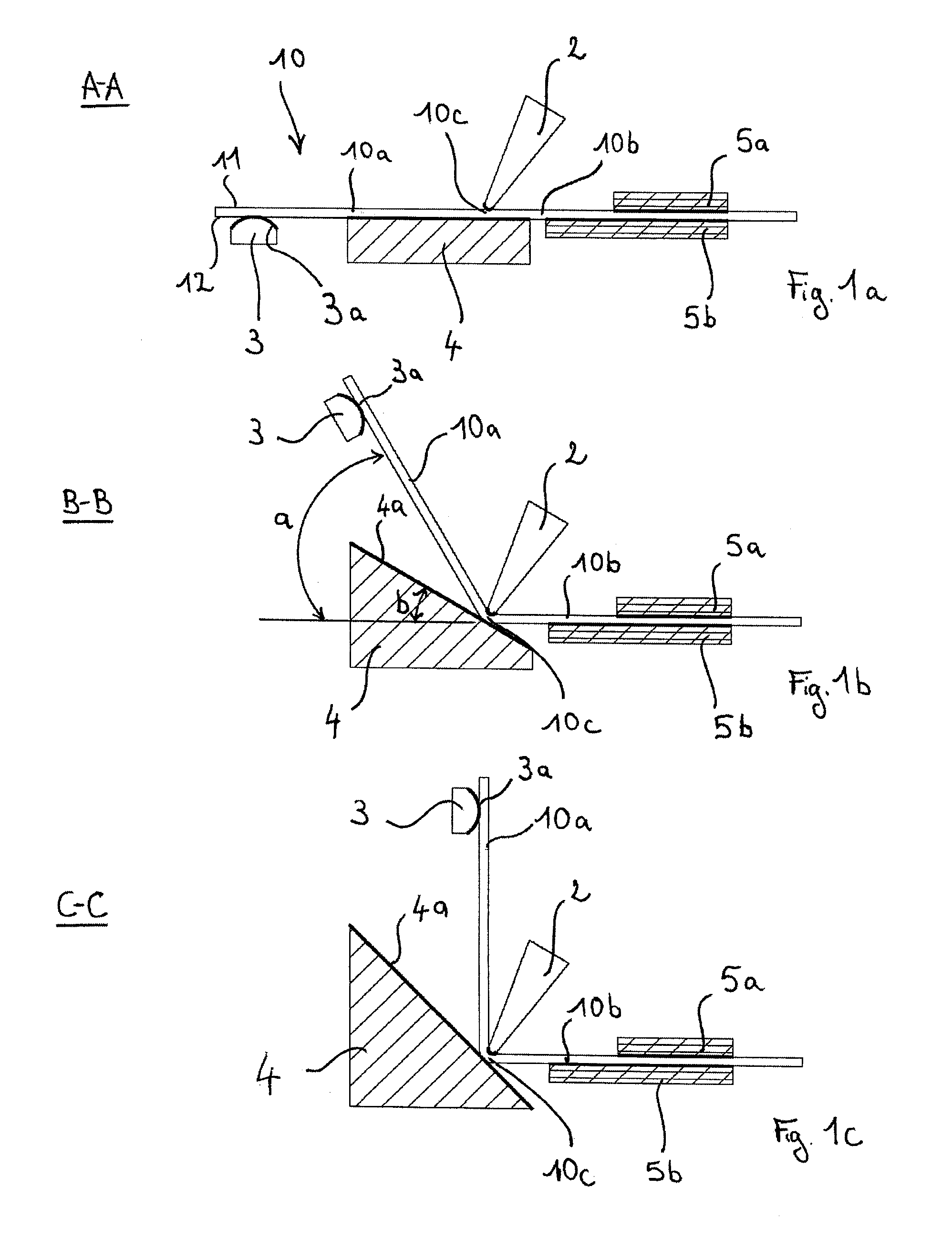 Folding device for a folding and gluing machine