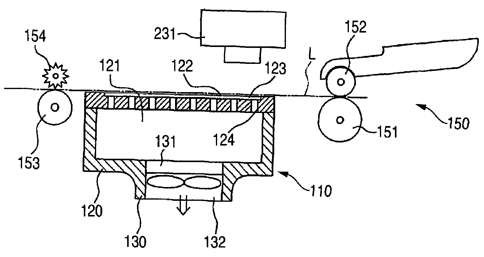 Medium transporting device and recording apparatus