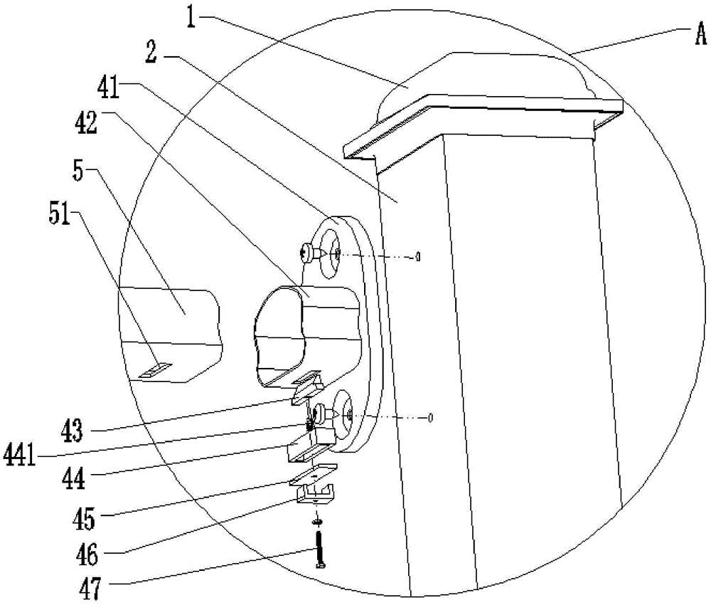 Installation method of road fence with self-locking structure