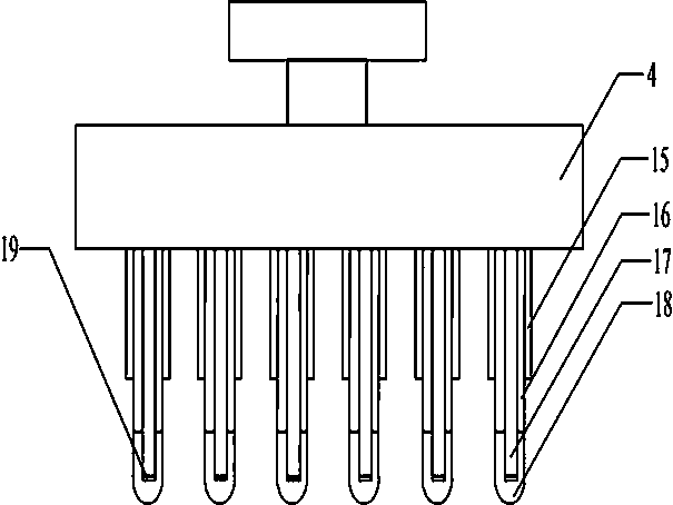 A plate washer equipped with double cleaning heads