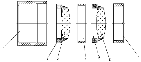 Adaptive-centering optical lens mounting device and optical element interval control method