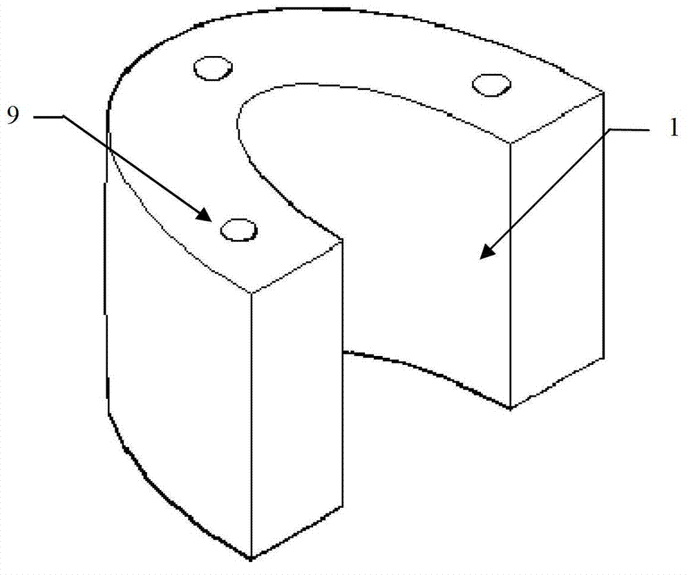 Buffering energy-absorbing type anti-collision island head for safety island