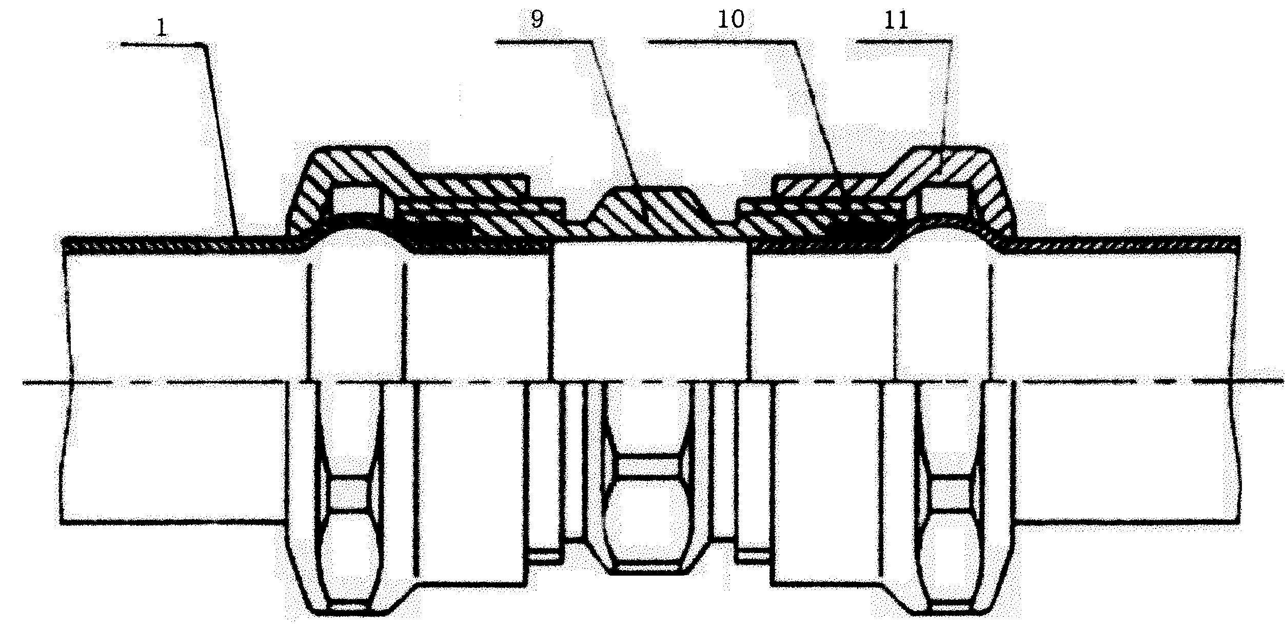 Plastic profiled screw-thread interface thin-walled stainless steel pipes and sealing method of same