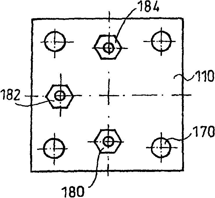 Method of forming a sealed channel of a microfluidic reactor and a microfluidic reactor comprising such channel