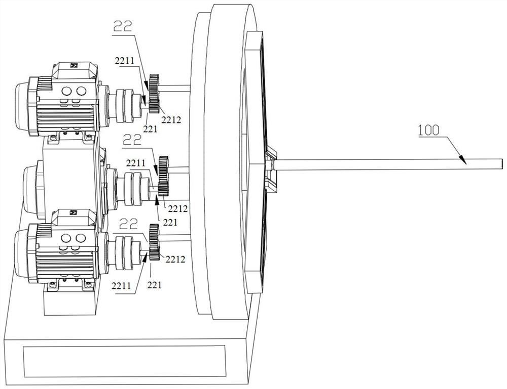 Feeding machine and method for feeding rods and tubes