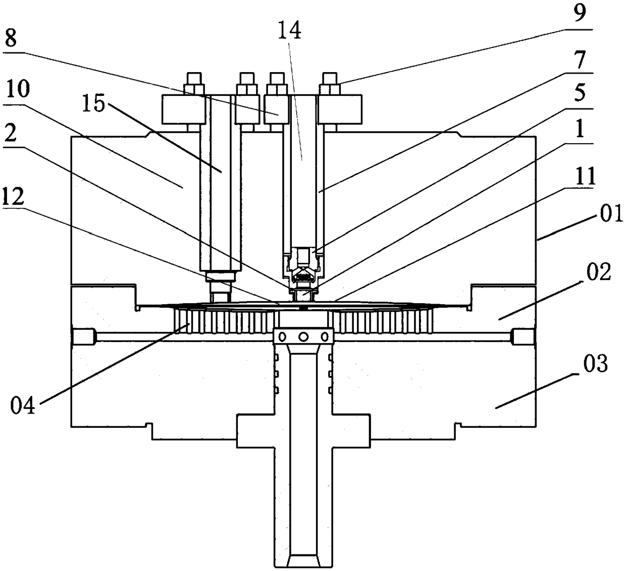 High-pressure diaphragm compressor, cylinder cover of high-pressure diaphragm compressor, and machining method of cylinder cover