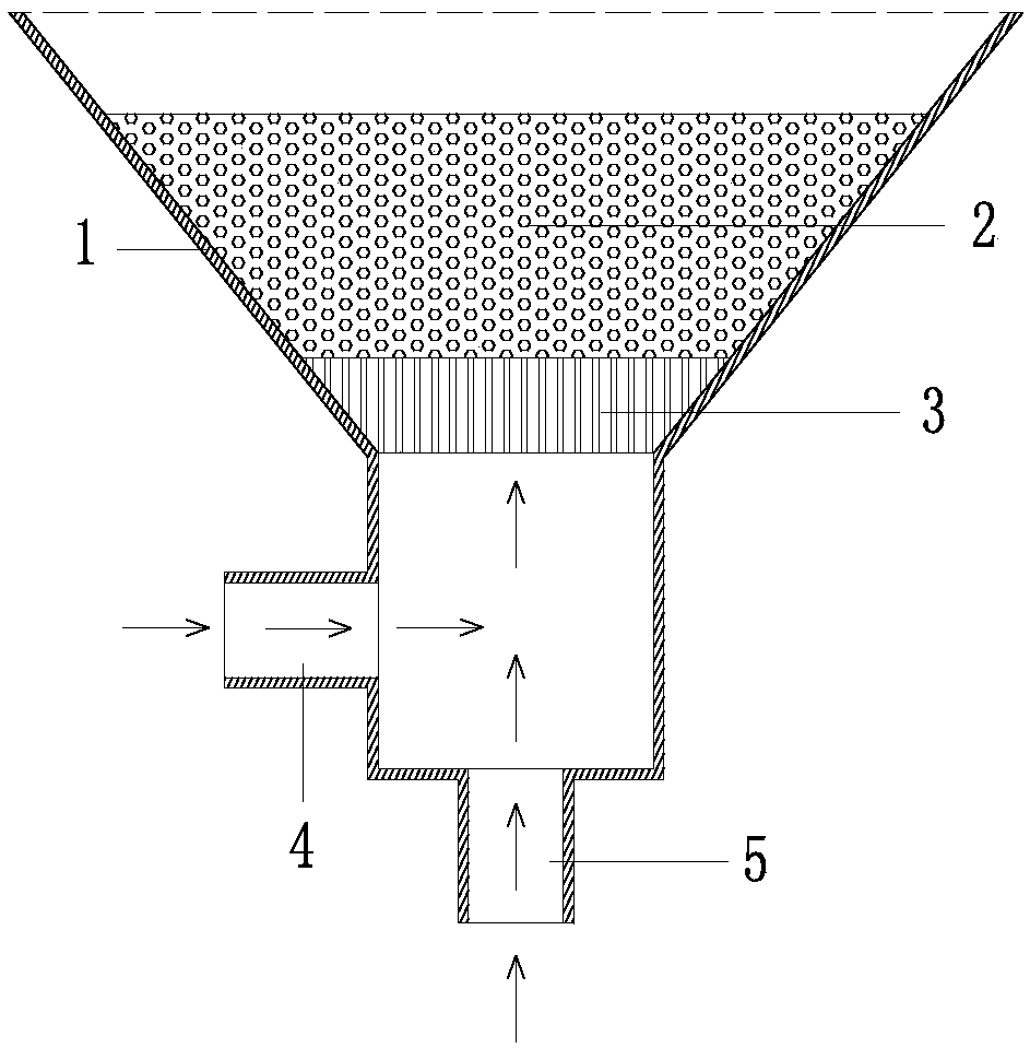 Divergent porous medium burner