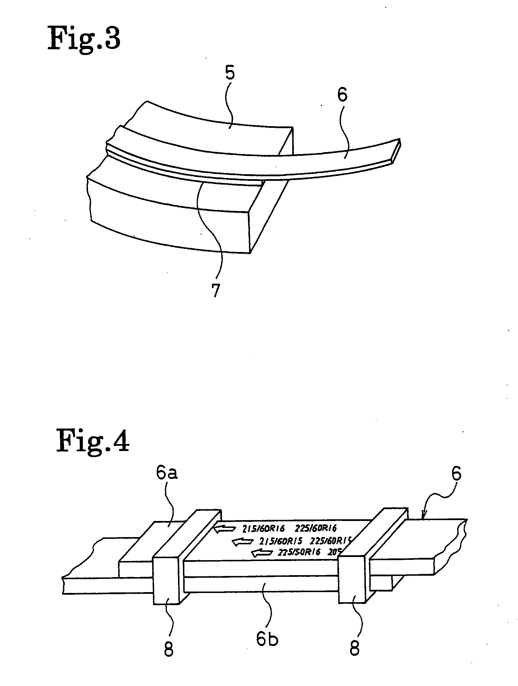 Pneumatic tire and tire cavity resonance suppression device