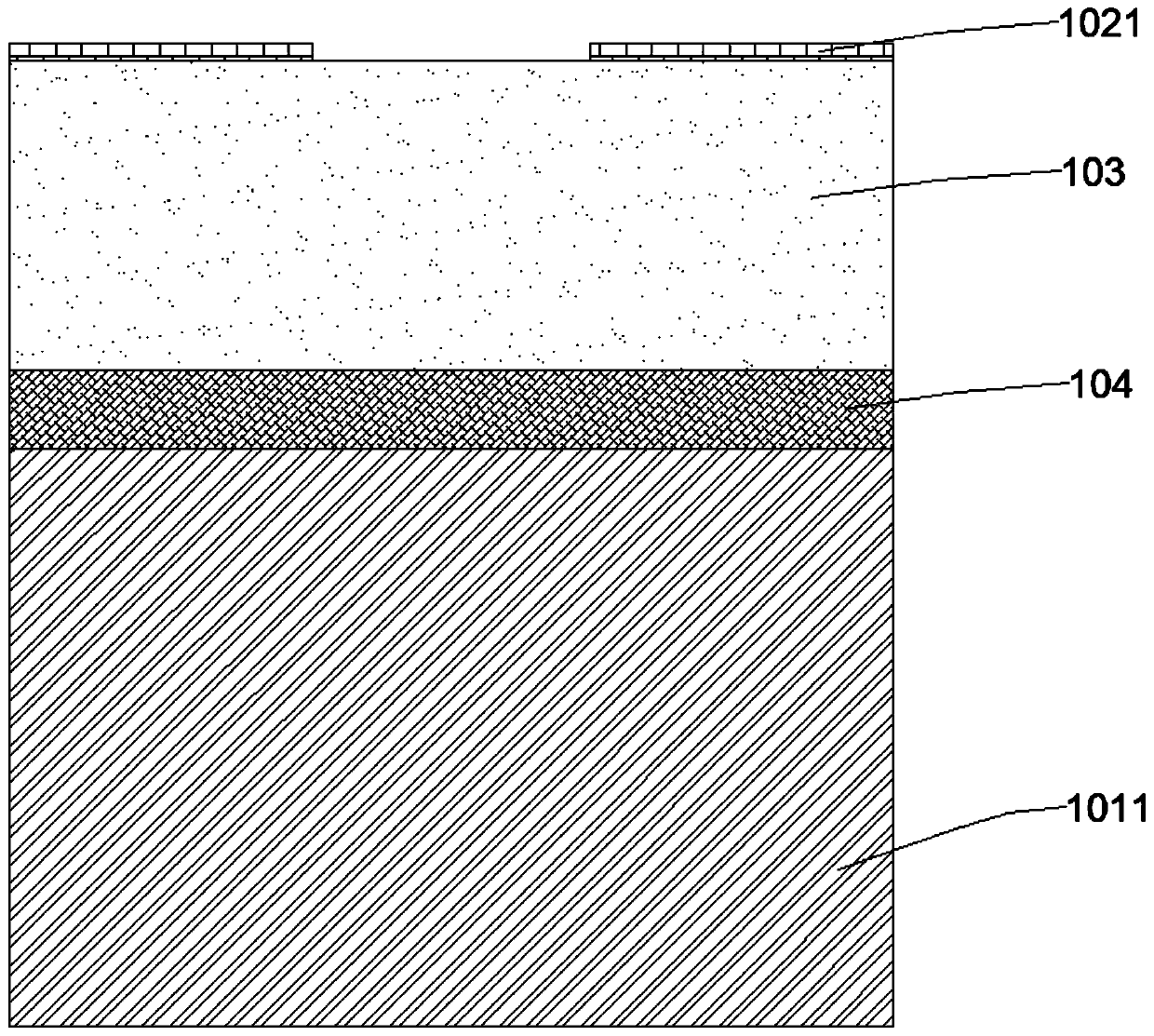 Lateral field FBAR structure and thin film transfer manufacturing method thereof